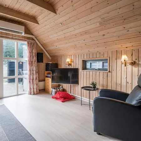 Holiday Henne Cxxix Ferienhaus *
